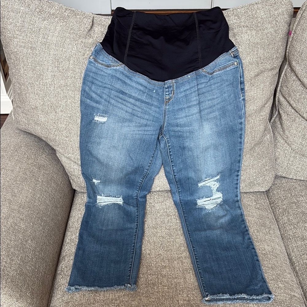 Isabel Maternity by Ingrid & Isabel Distressed Ankle Jeans